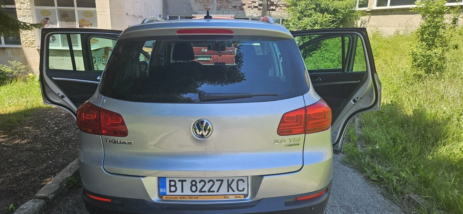 VW Tiguan 4x4, снимка 6 - Автомобили и джипове - 54867652