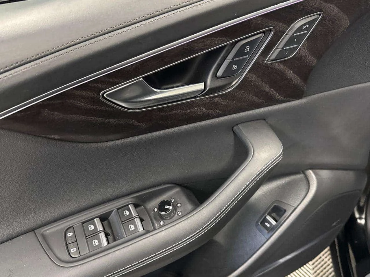 Audi Q8 * TECHNIK | ONE OWNER | NEW SUMMER TIRES | NEW FRO | Mobile.bg � ����������� 4