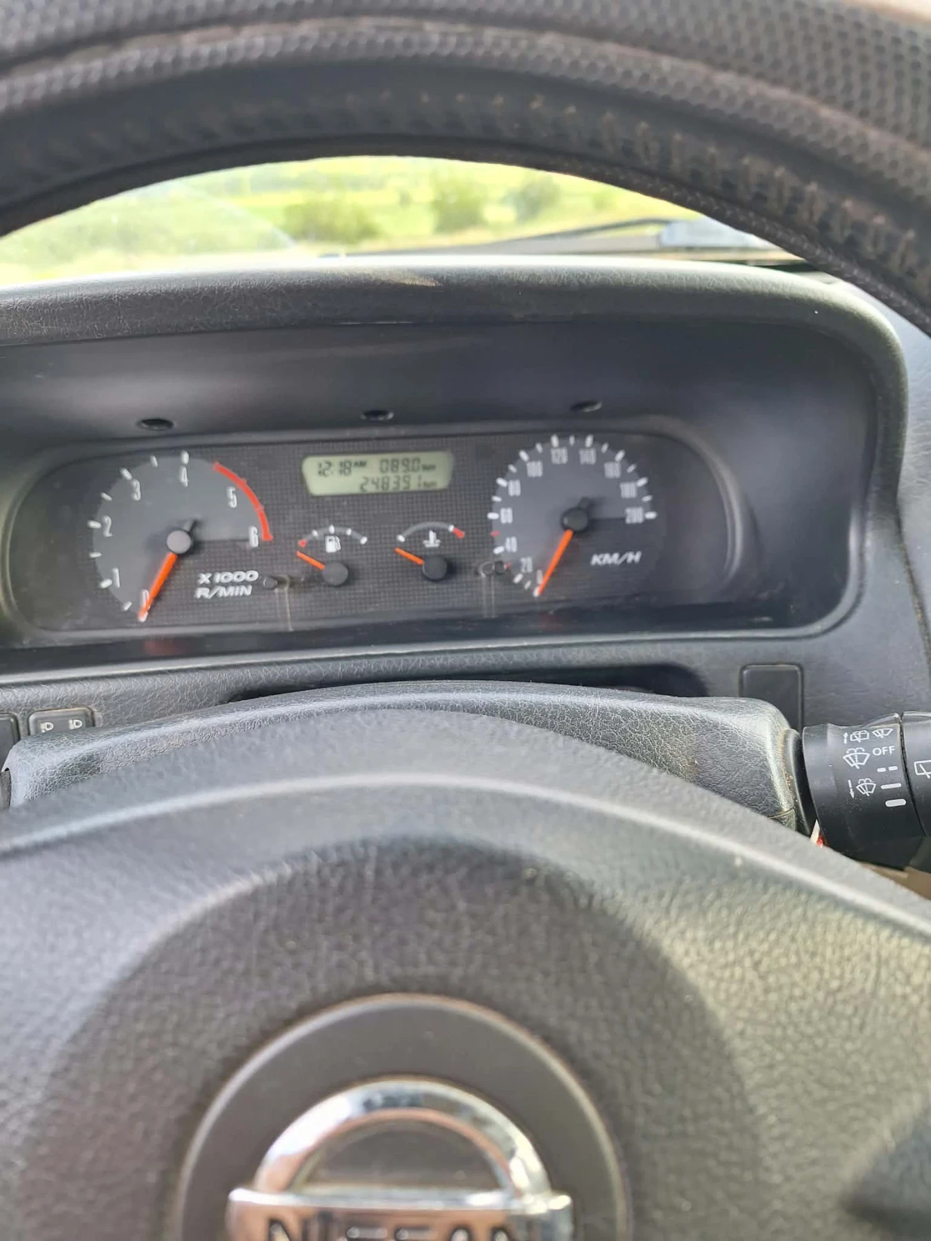 Nissan Terrano, снимка 5 - Автомобили и джипове - 55480554
