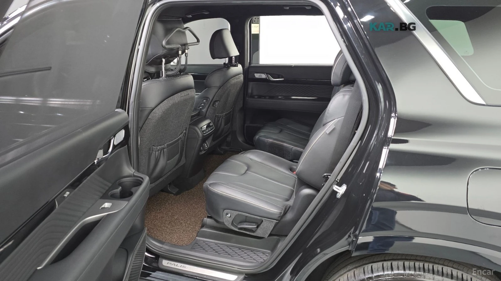 Hyundai Palisade 4WD* CALLIGRAPHY* DISTRONIC* 360* МАСАЖИ* ОБДУХ* , снимка 10 - Автомобили и джипове - 55735441