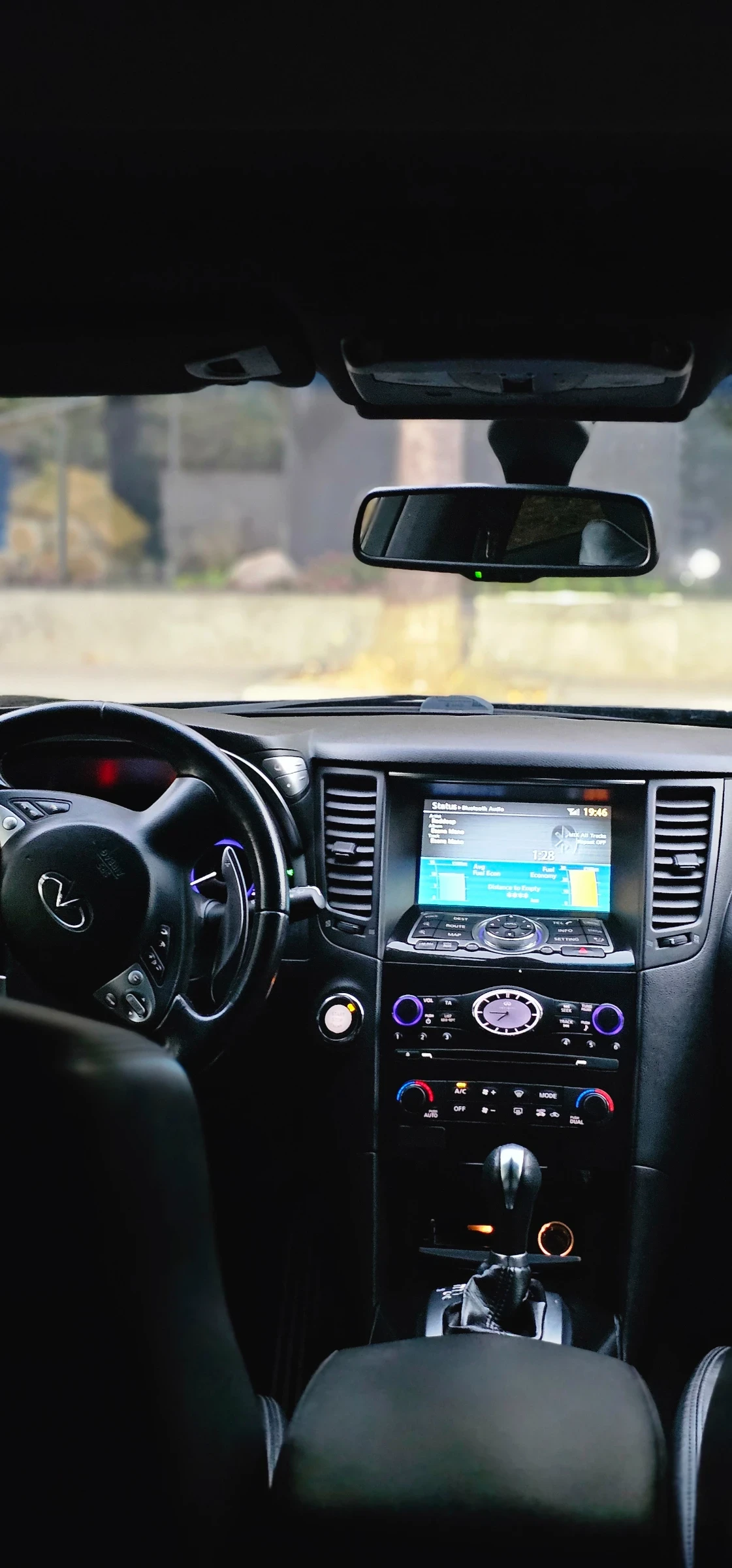 Infiniti QX70 INFINITI QX70S 3. 0d | GPS | Дистанционно стартира