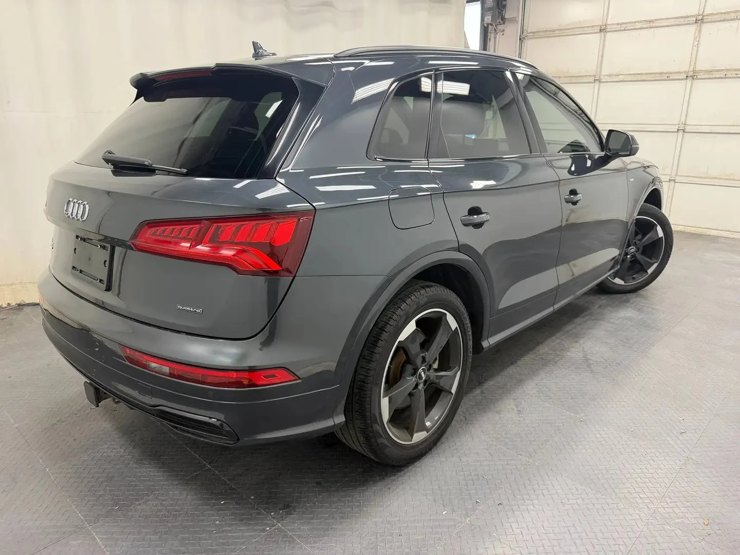 Audi Q5 TECHNIK S LINE Цена до България & АвтоКредит, снимка 7 - Автомобили и джипове - 56156383