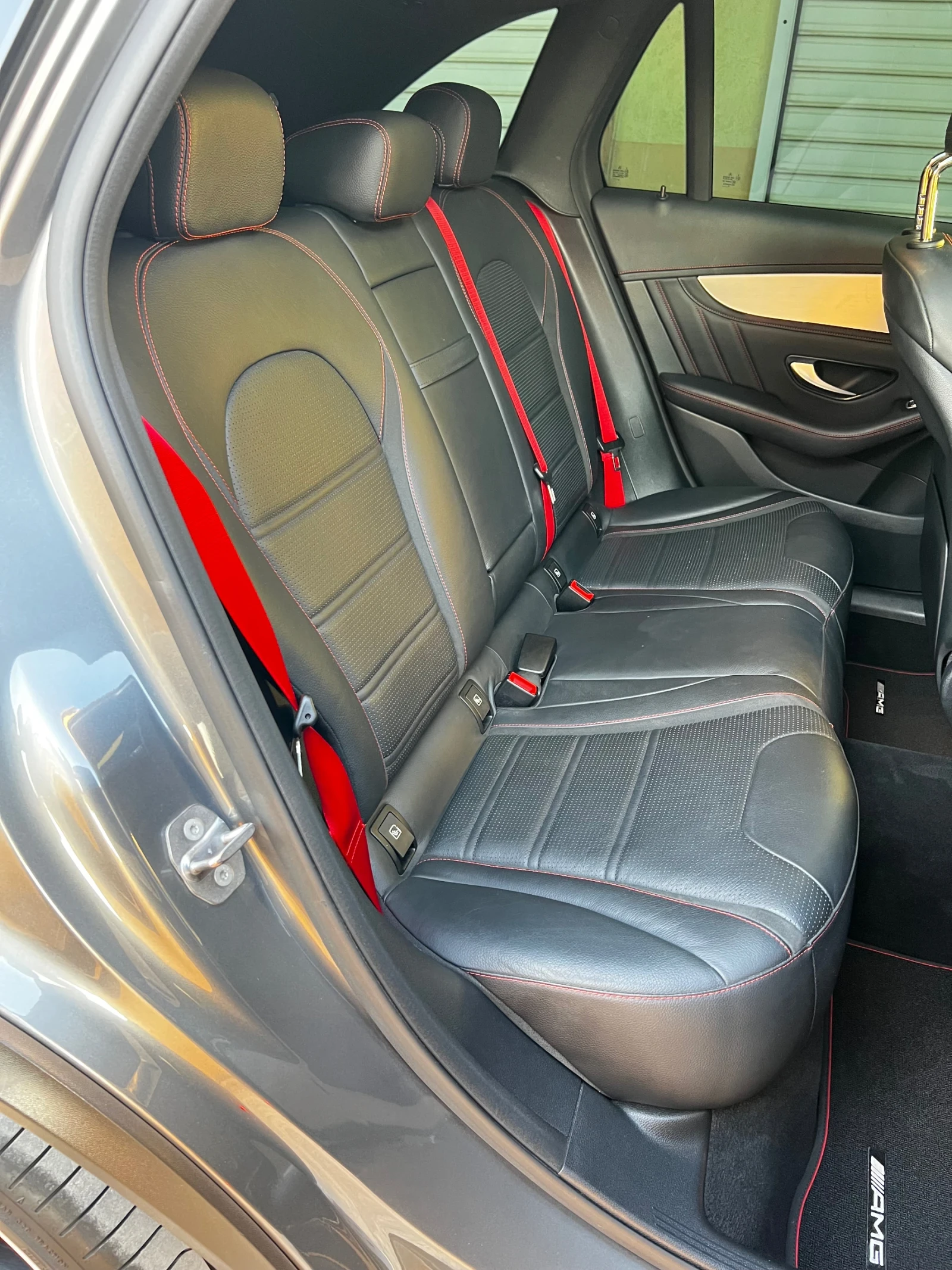 Mercedes-Benz GLC 43 AMG 4Matic, Special version, снимка 13 - Автомобили и джипове - 56203604