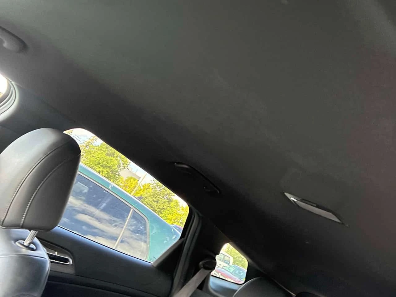Kia Sportage AWD | CARFAX | ������ ���������������� �� KIA | Mobile.bg � ����������� 11