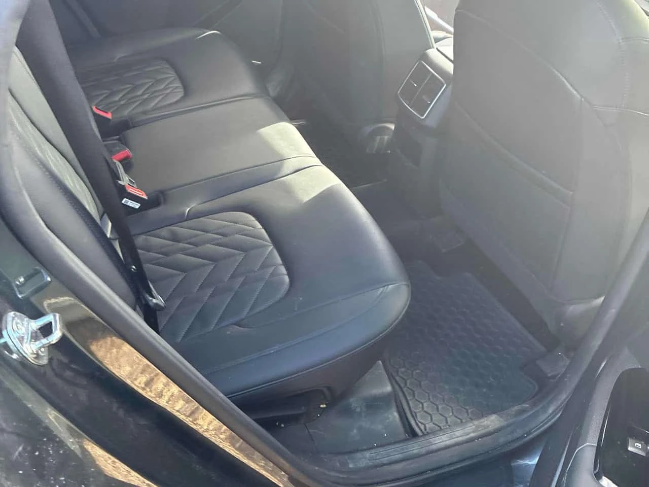 Kia Sportage AWD | CARFAX | ������ ���������������� �� KIA | Mobile.bg � ����������� 13