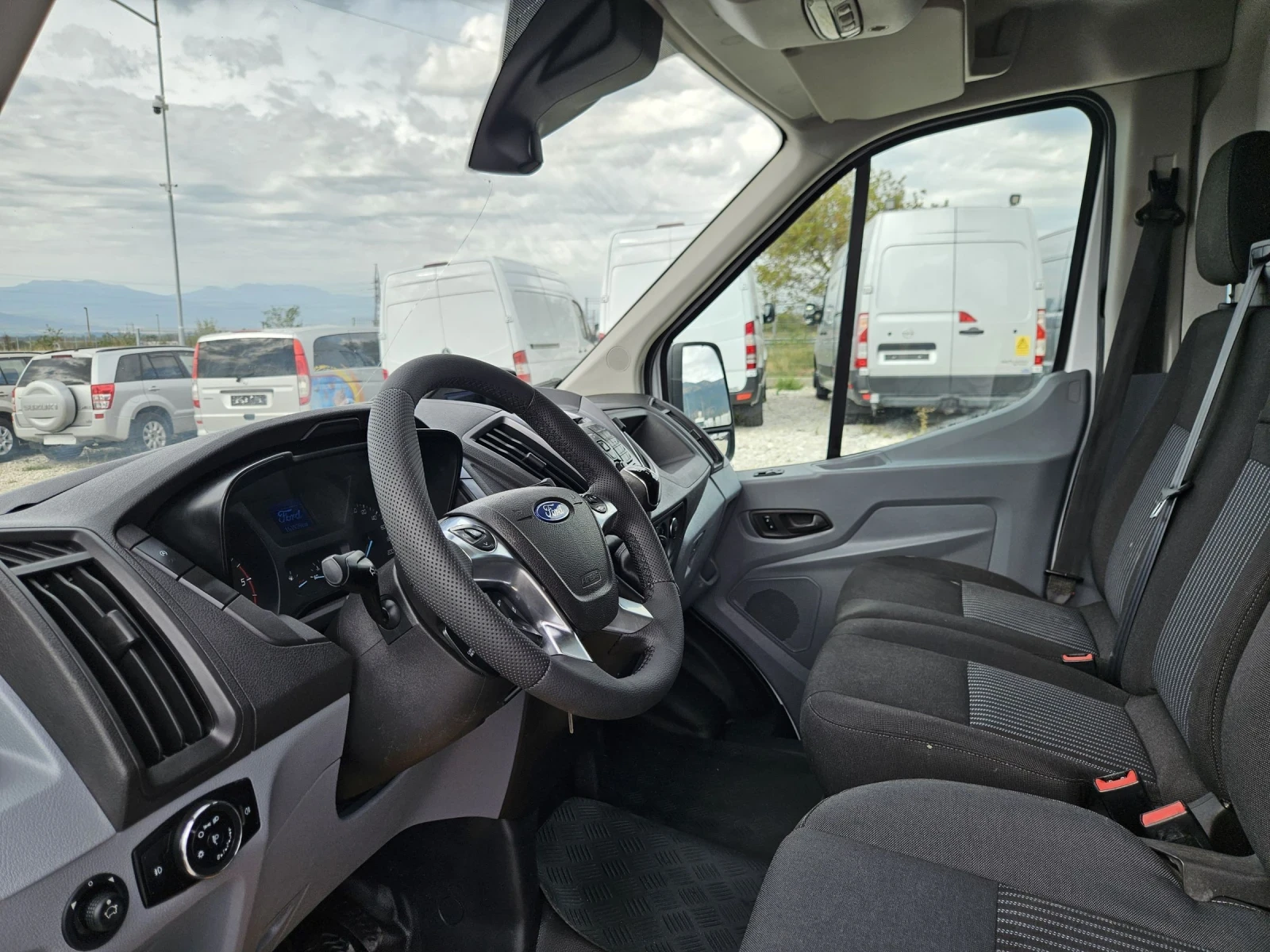 Ford Transit 2.2 TDCi , Климатик - изображение 9