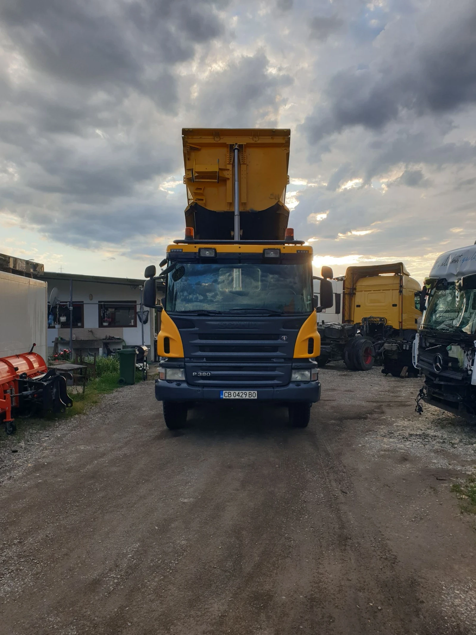 Scania P 380 САМОСВАЛ 