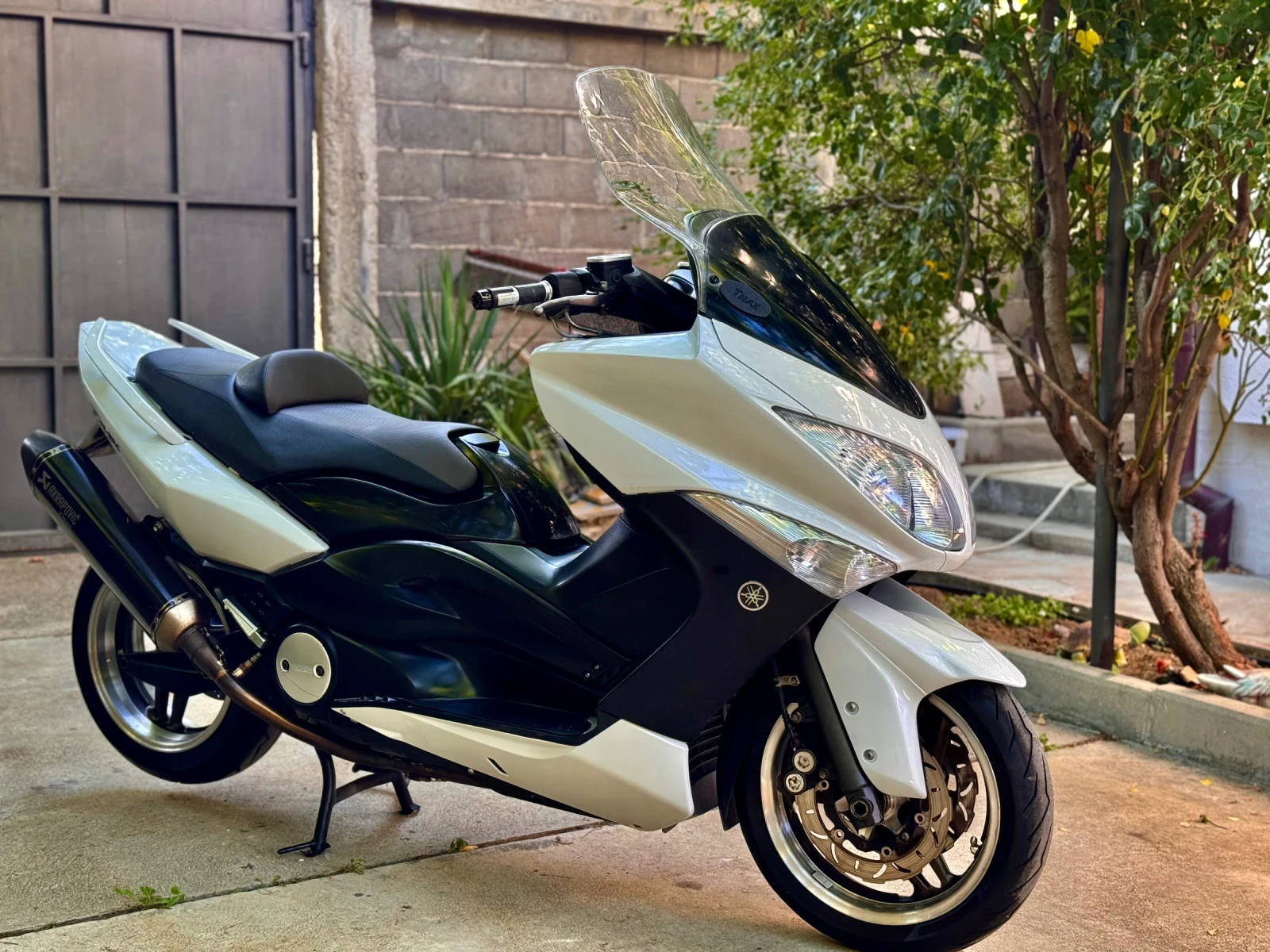 Yamaha T-max 500i White Max, снимка 2 - Мотоциклети и мототехника - 55078410