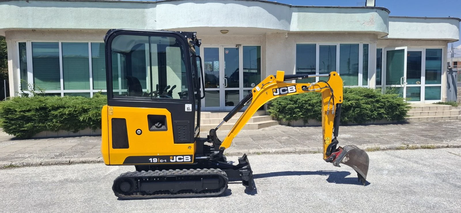 Багер JCB 19 C1  , 2 кофи, снимка 3 - Индустриална техника - 55527626