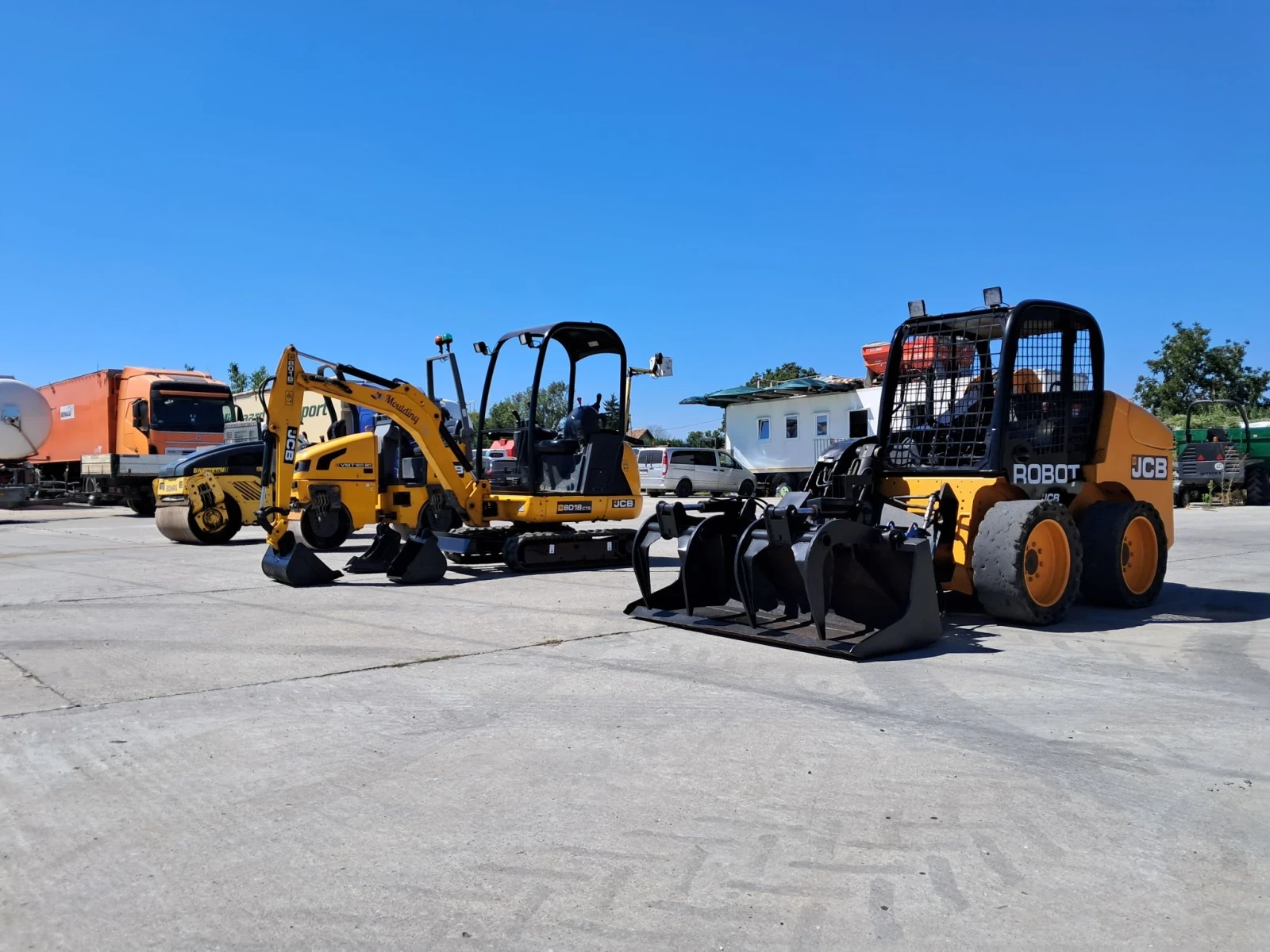 Мини челни товарачи JCB 190, снимка 7 - Индустриална техника - 55770179
