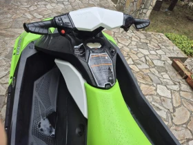 Джет Bombardier Sea Doo SPARK TRIXX 2UP, снимка 3