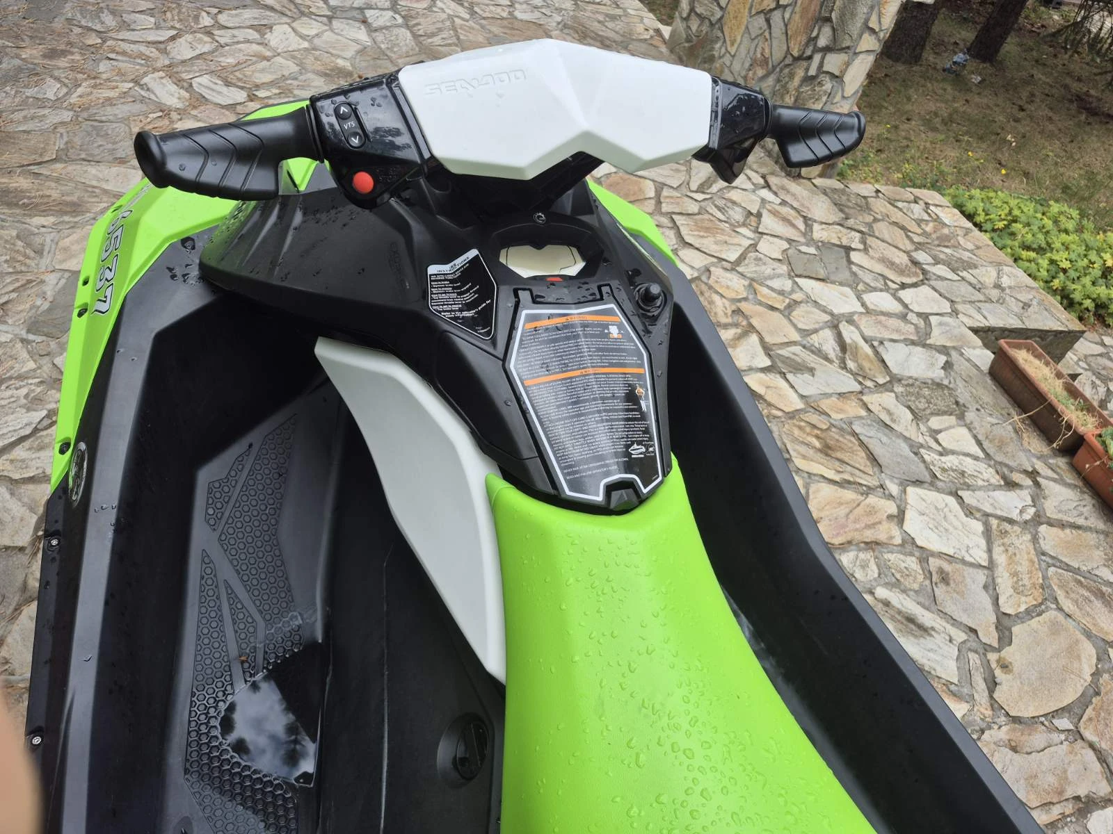 Джет Bombardier Sea Doo SPARK TRIXX 2UP, снимка 3 - Воден транспорт - 55012551