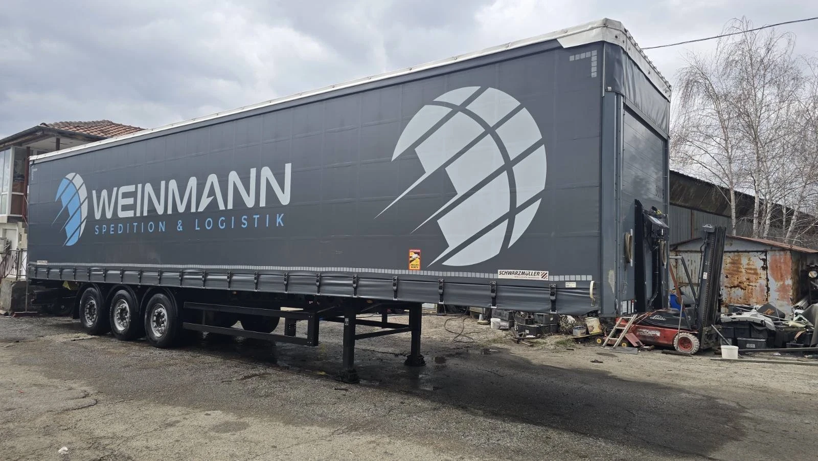 Полуремарке Schwarzmuller 5700 кг. Тара / 2.75 вис., снимка 5 - Ремаркета - 53915915