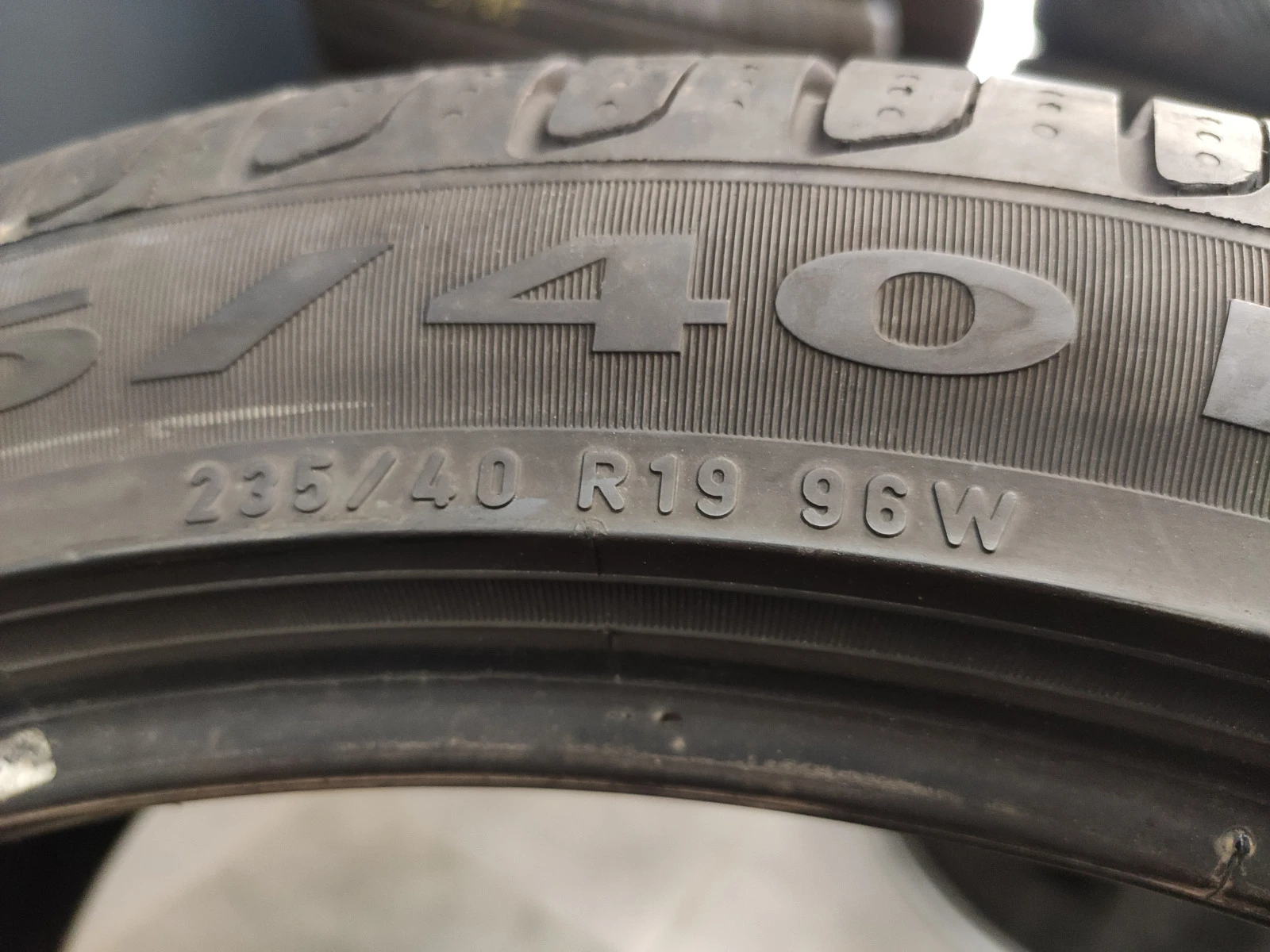  235/40R19 | Mobile.bg   9