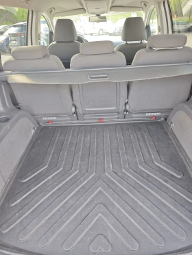 VW Touran Ван, снимка 9