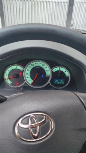 Toyota Corolla verso, снимка 2 - Автомобили и джипове - 45223956