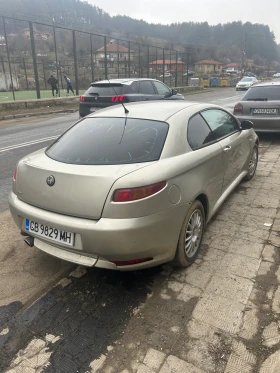 Alfa Romeo Gt 2.0 jts, снимка 2