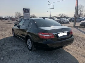 Mercedes-Benz E 220 Навигация, кожа, регистрация , снимка 5