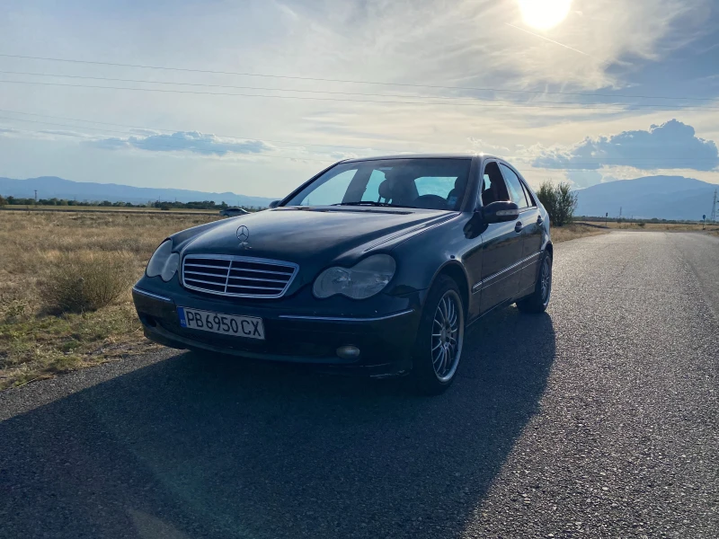 Mercedes-Benz C 200 avantgarde, снимка 15 - Автомобили и джипове - 48404839