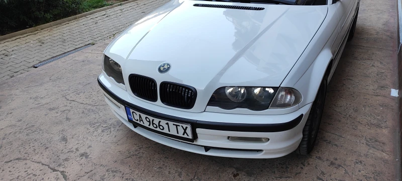 BMW 330 xi, снимка 3 - Автомобили и джипове - 47383680