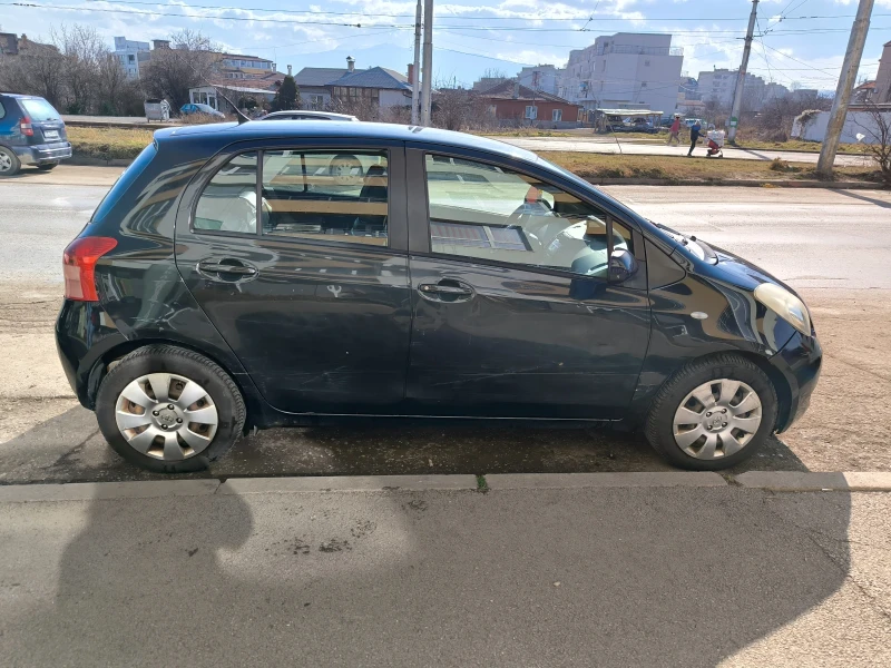 Toyota Yaris, снимка 5 - Автомобили и джипове - 48921712