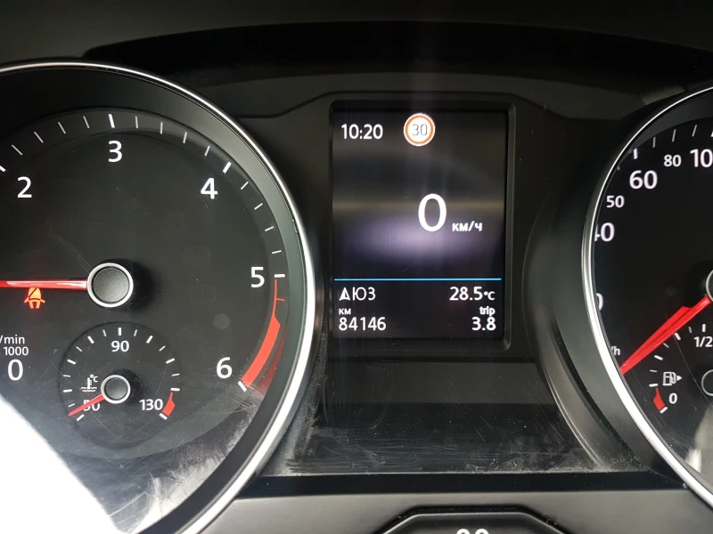 VW Passat 2.0TDI R-LINE, снимка 9 - Автомобили и джипове - 50918099