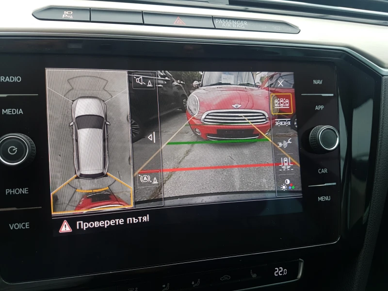 VW Passat 2.0TDI R-LINE, снимка 10 - Автомобили и джипове - 50918099