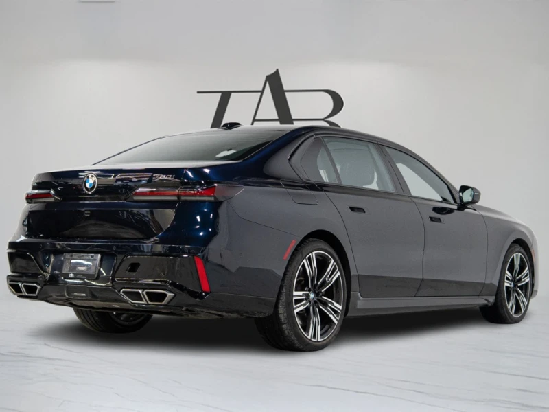 BMW 760 * 760i | M SPORT | PREMIUM AND ENTERTAINMENT PKG *, снимка 5 - Автомобили и джипове - 52819416