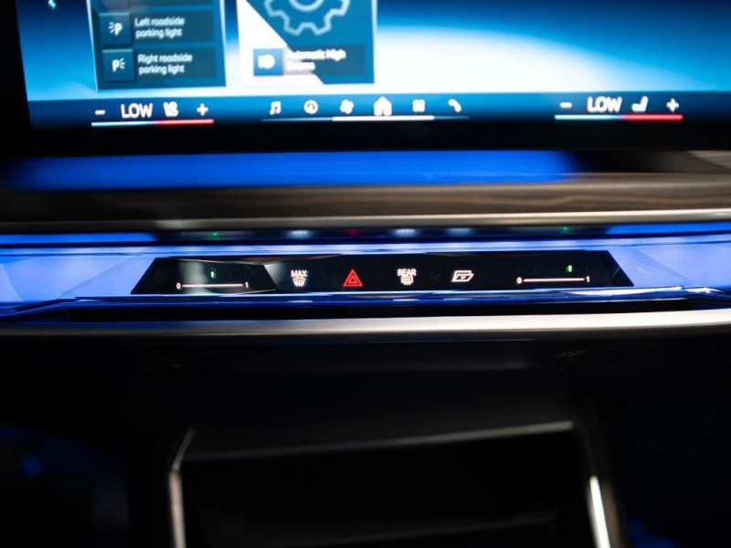 BMW 760 * 760i | M SPORT | PREMIUM AND ENTERTAINMENT PKG *, снимка 15 - Автомобили и джипове - 52819416