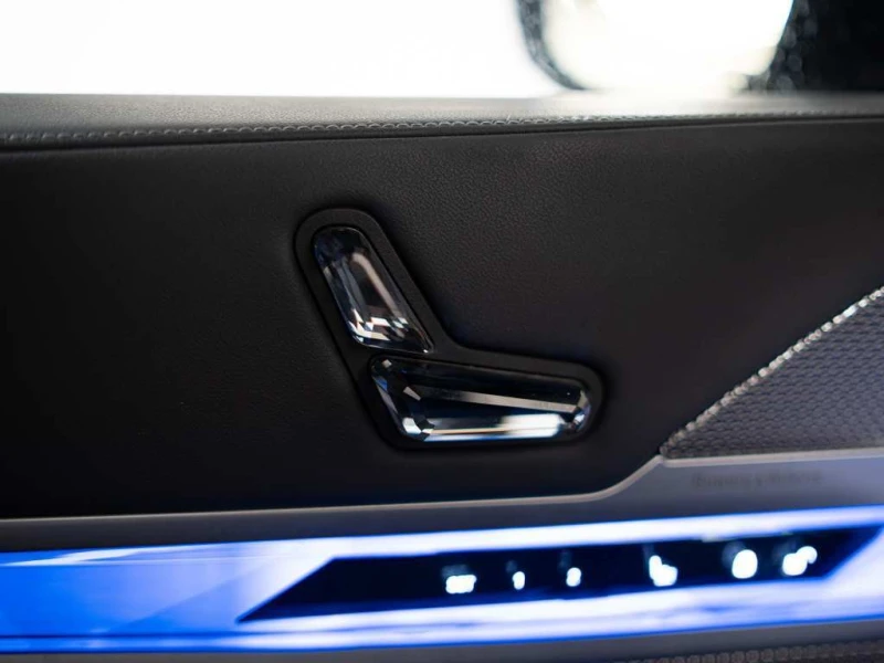 BMW 760 * 760i | M SPORT | PREMIUM AND ENTERTAINMENT PKG *, снимка 16 - Автомобили и джипове - 52819416