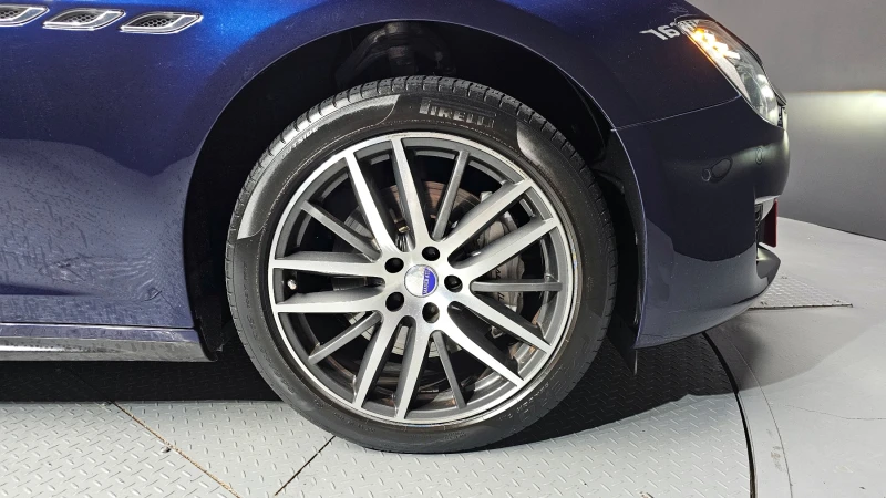 Maserati Ghibli, снимка 5 - Автомобили и джипове - 52925541