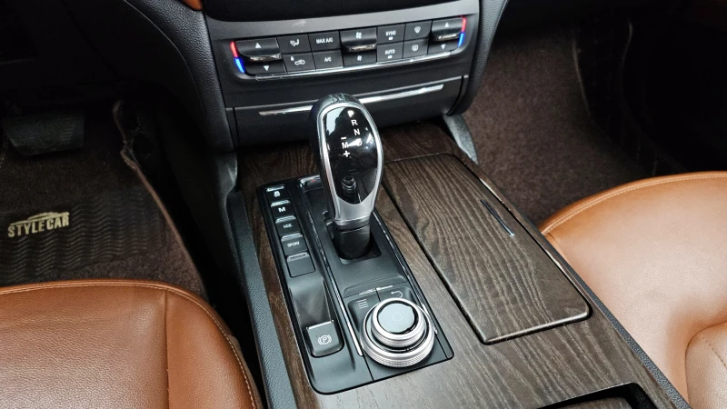 Maserati Ghibli, снимка 9 - Автомобили и джипове - 52925541