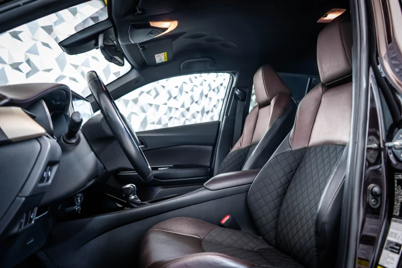 Toyota C-HR 1.8 HYBRID Classy* JBL, снимка 13 - Автомобили и джипове - 53093577