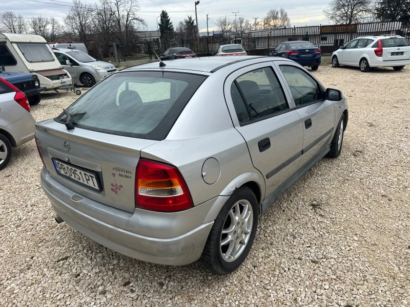 Opel Astra 1.8//115KS//НА ЧАСТИ, снимка 4 - Автомобили и джипове - 53332554