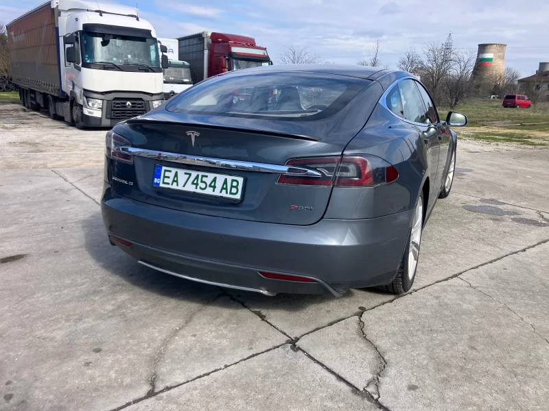 Tesla Model S 85 Безплатно зареждане, снимка 6 - Автомобили и джипове - 53581326