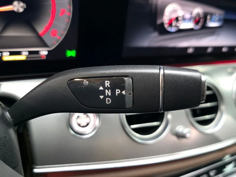 Mercedes-Benz E 300 E300 4MATIC AMG Line| 245�.�.| ���.��������� | Mobile.bg � ����������� 9