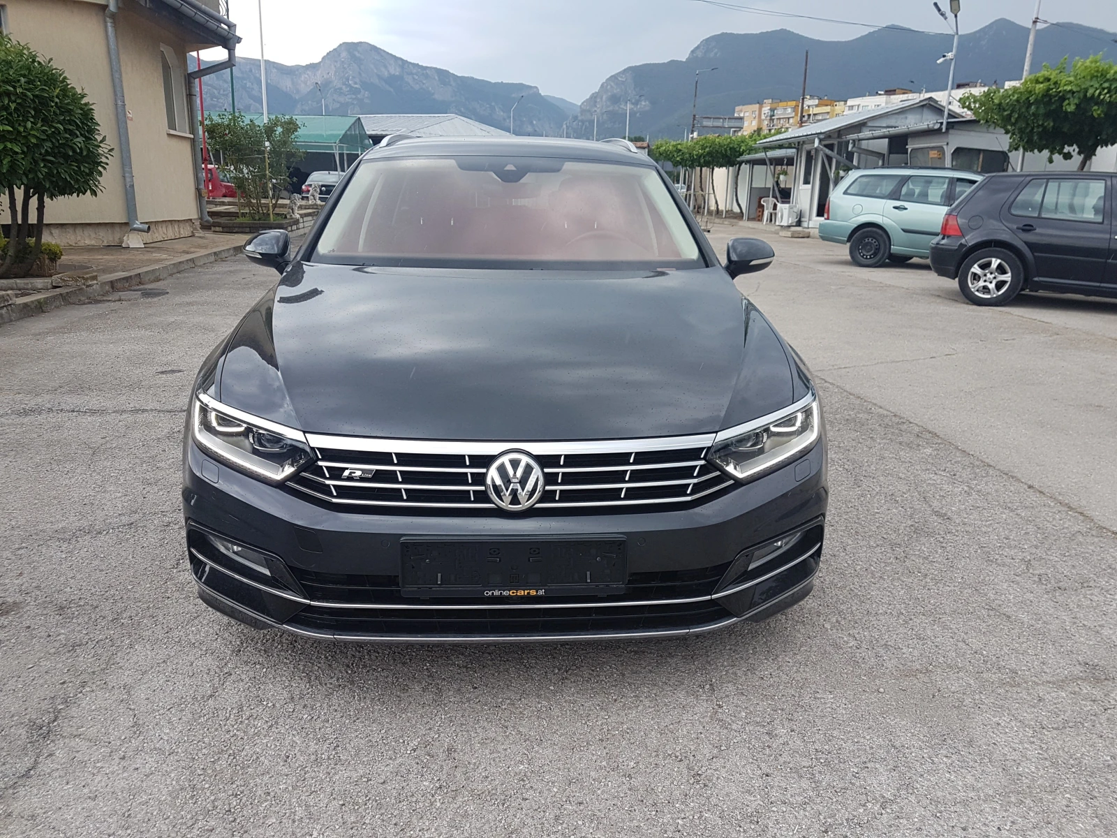 VW Passat 2.0TDI R-LINE, снимка 1