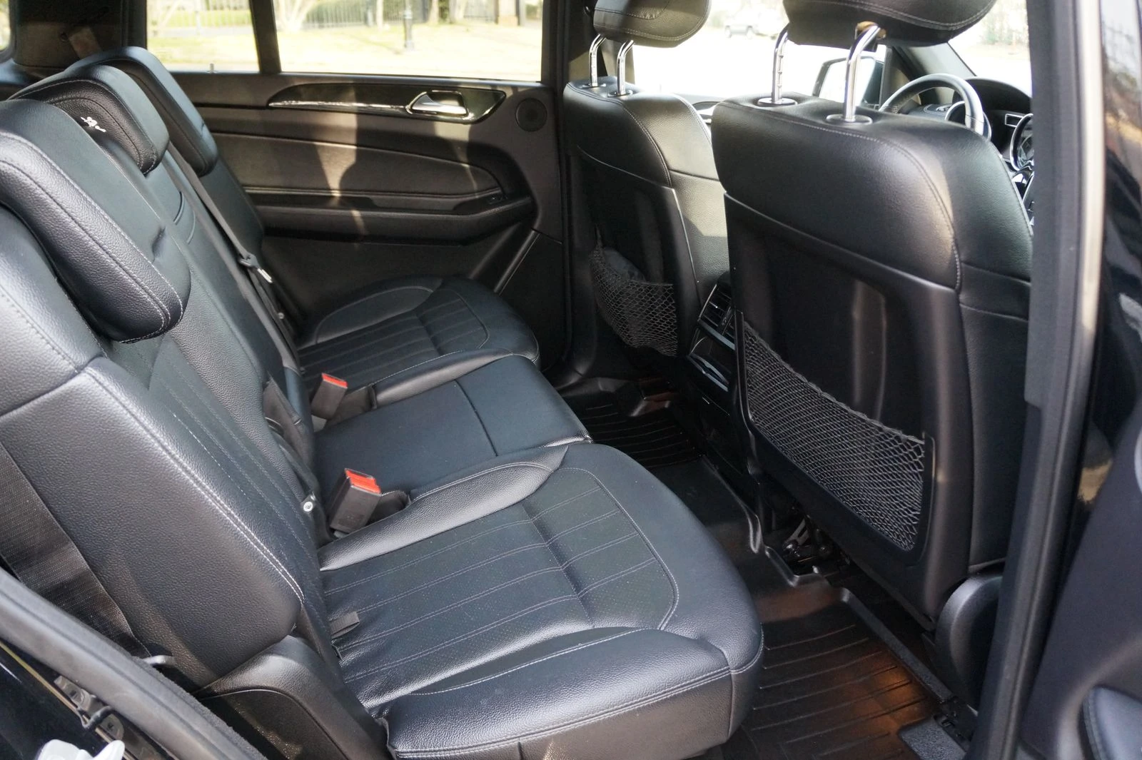 Mercedes-Benz GLS 450 7места* 360 камера* пано* следене на ленти* нови г - изображение 9
