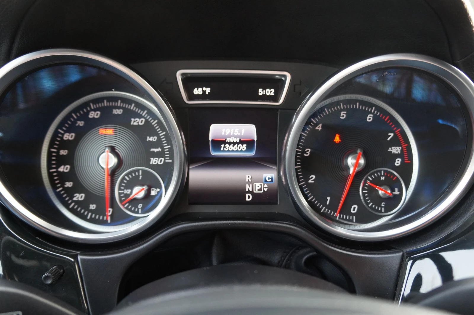 Mercedes-Benz GLS 450 7места* 360 камера* пано* следене на ленти* нови г - изображение 6