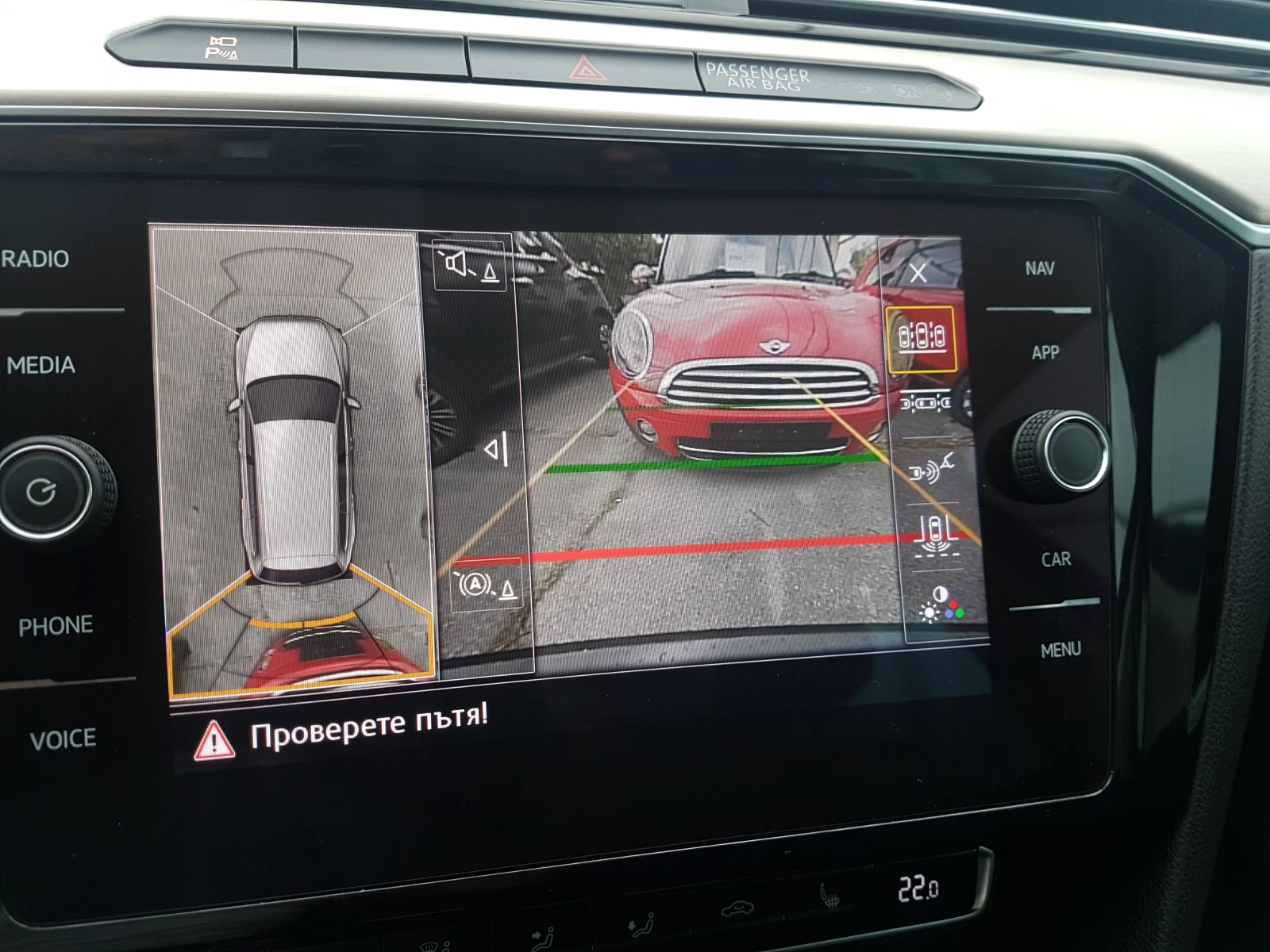 VW Passat 2.0TDI R-LINE - изображение 10