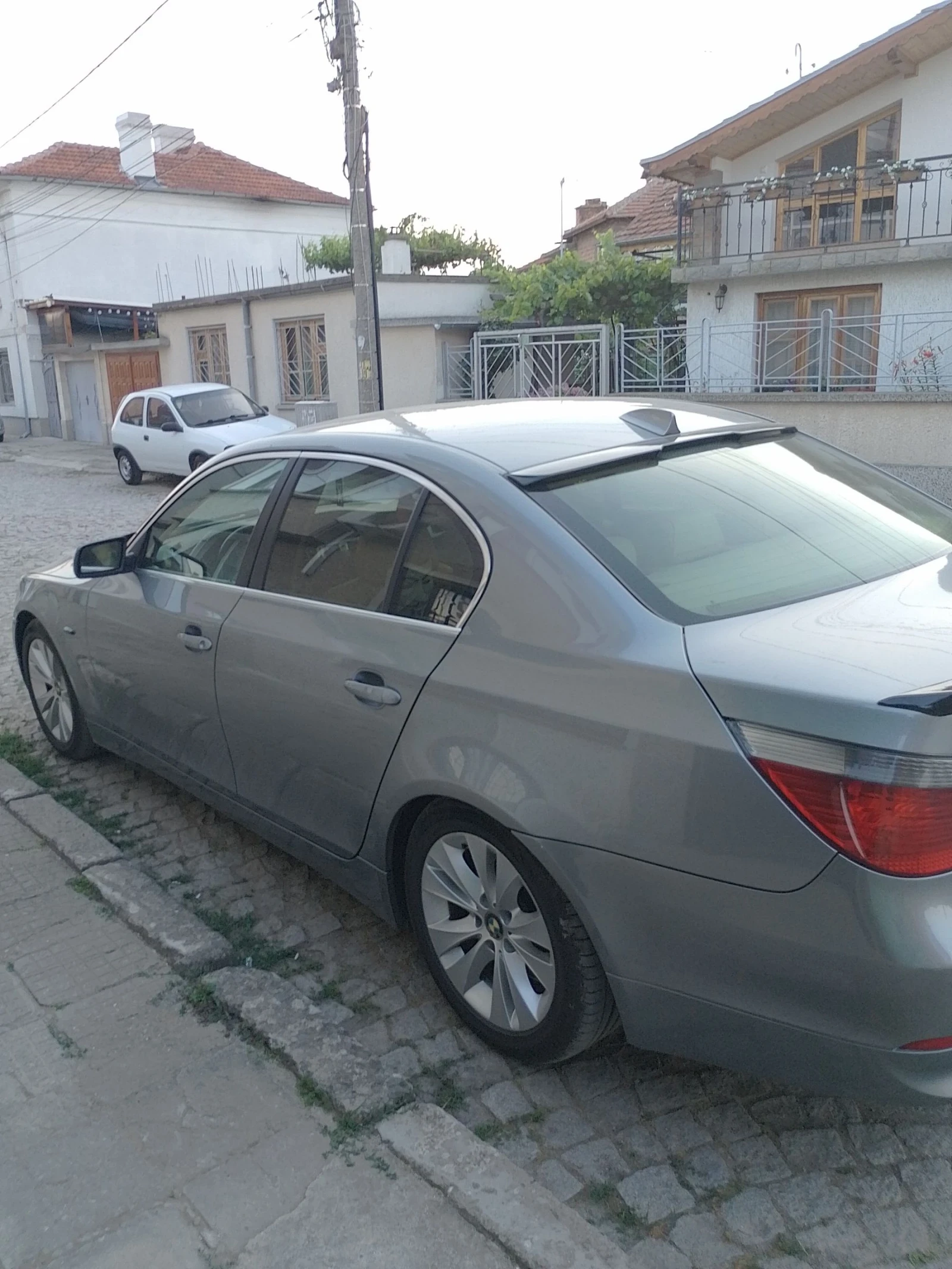 BMW 530 3.0 - изображение 4