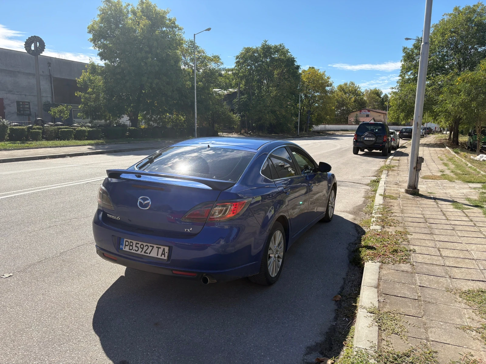Mazda 6 2.0 - изображение 5