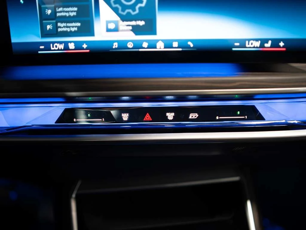 BMW 760 * 760i | M SPORT | PREMIUM AND ENTERTAINMENT PKG * | Mobile.bg � ����������� 15