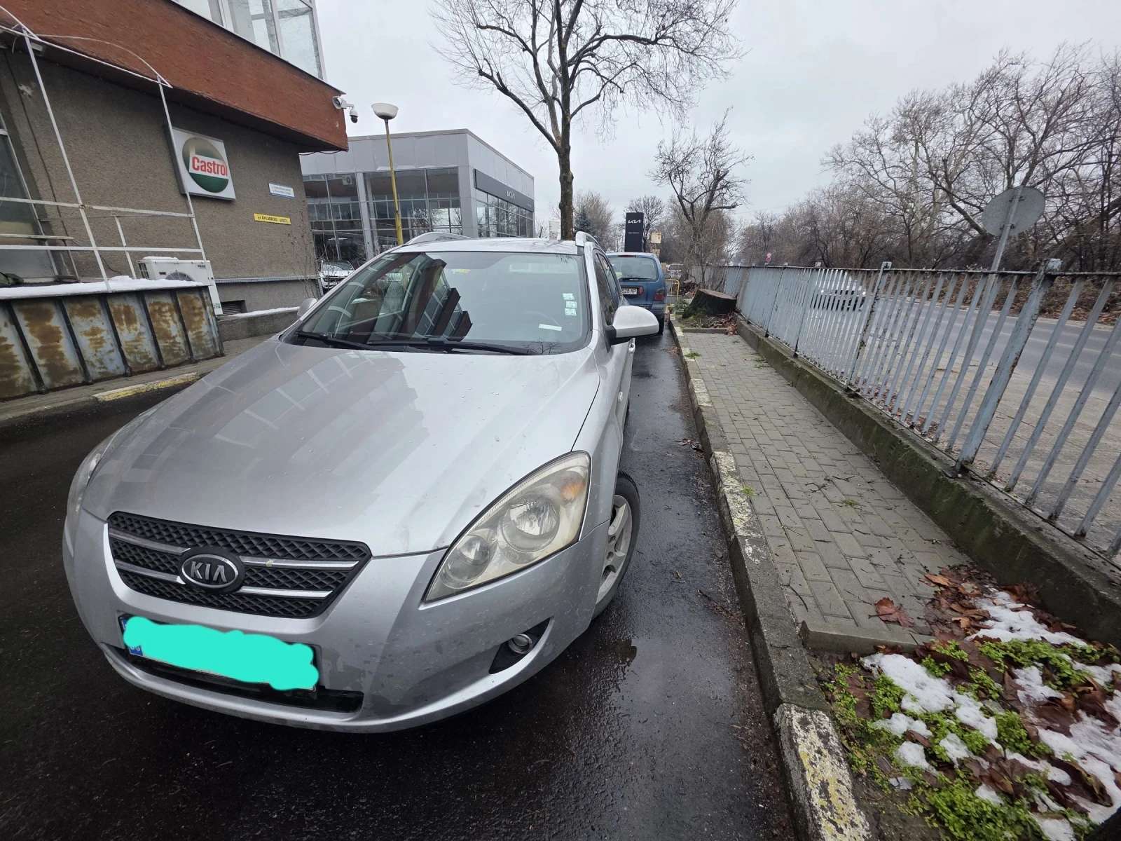 Kia Ceed 1.6 CRDi GT | Mobile.bg � ����������� 12