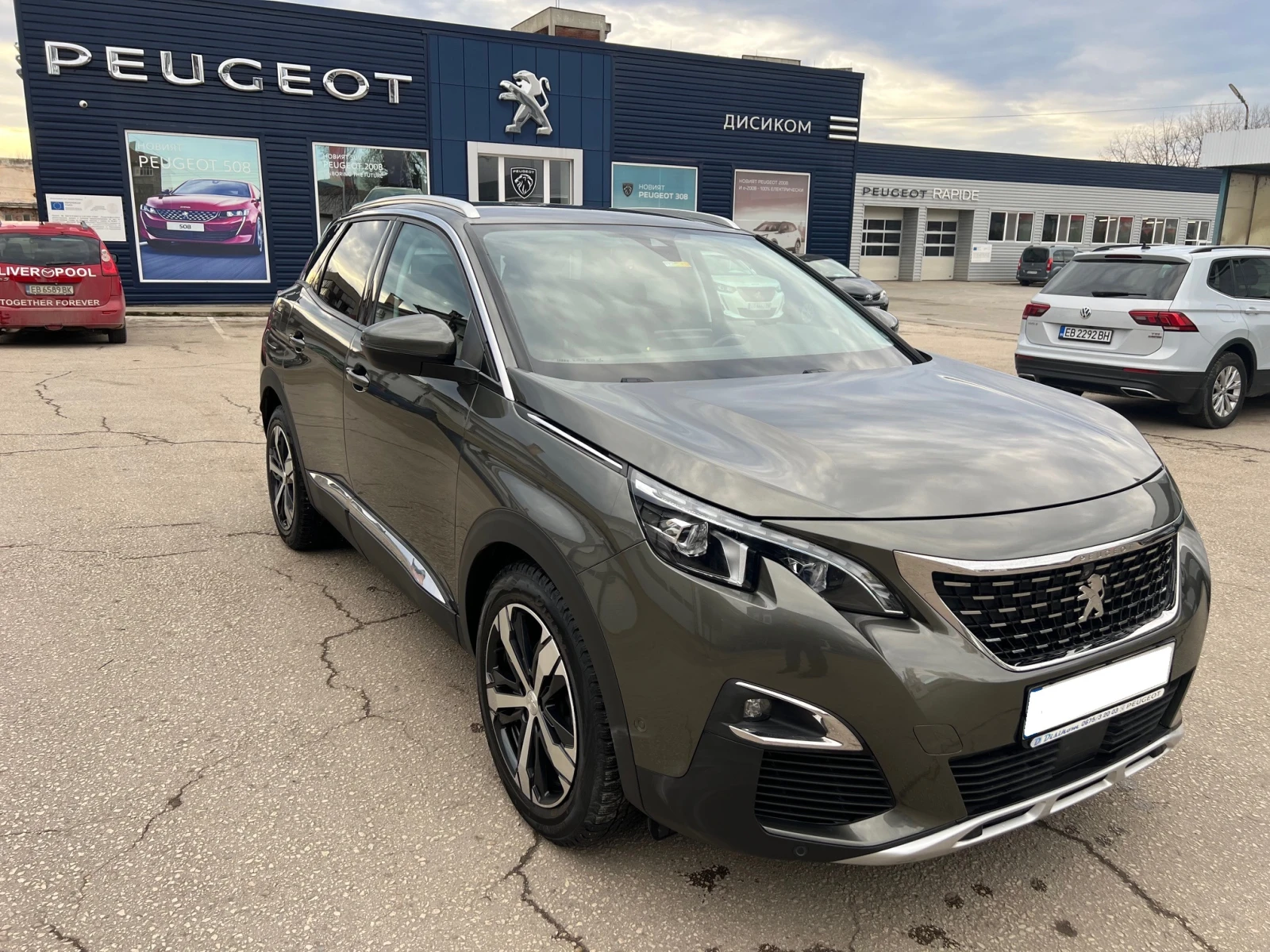 Peugeot 3008 ALLURE 1.5 e-HDi 130 EAT8 - изображение 3