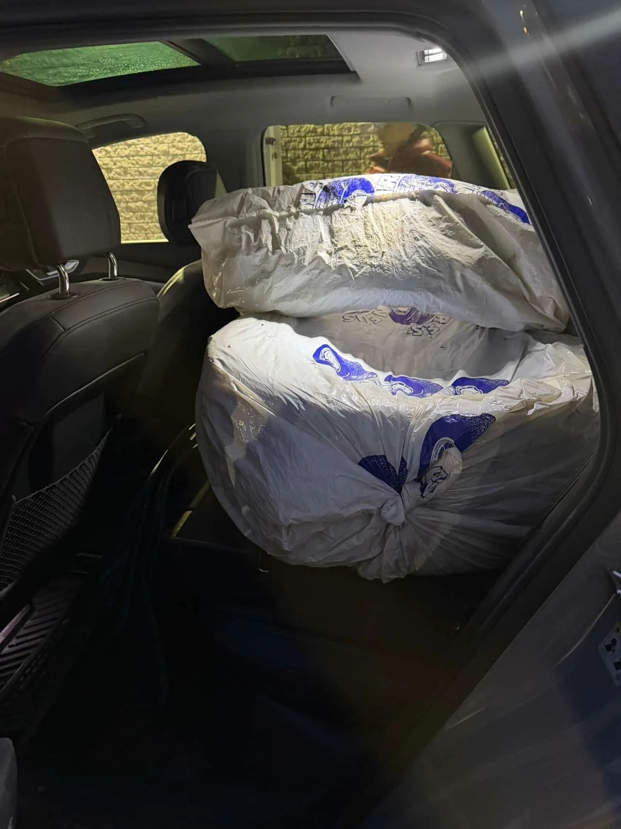 Audi E-Tron * 50 quattro * ПОДГРЕВИ / ОБДУХВАНЕ / 360 / ПАНОРА - изображение 10