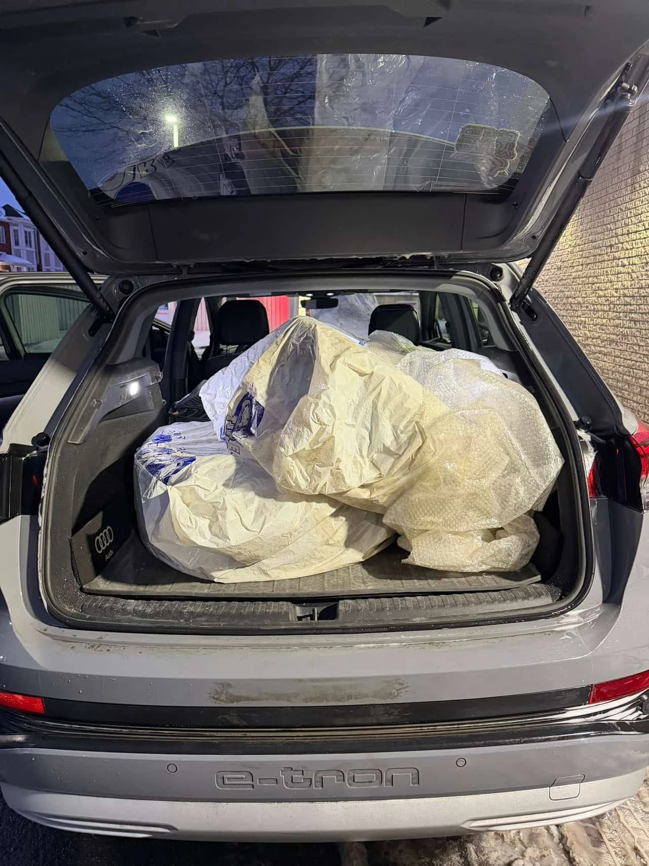 Audi E-Tron * 50 quattro * �������� / ��������� / 360 / ������ | Mobile.bg � ����������� 12