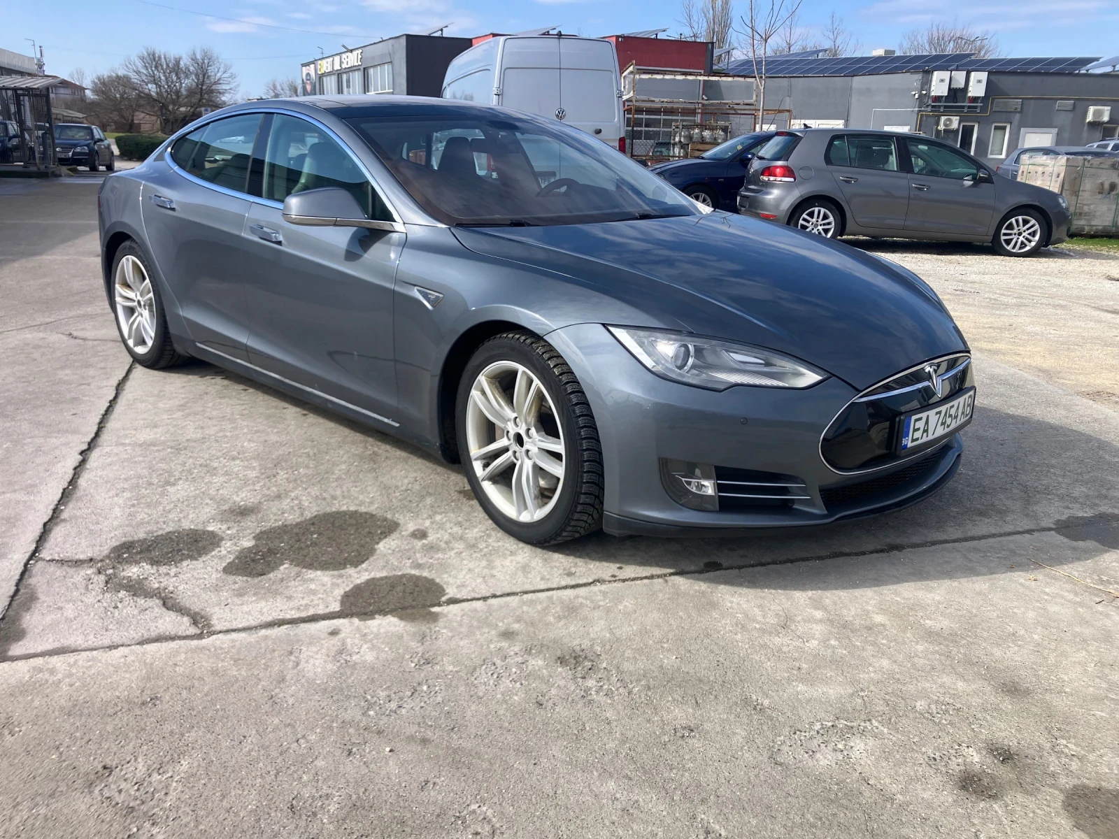 Tesla Model S 85 Безплатно зареждане - изображение 2