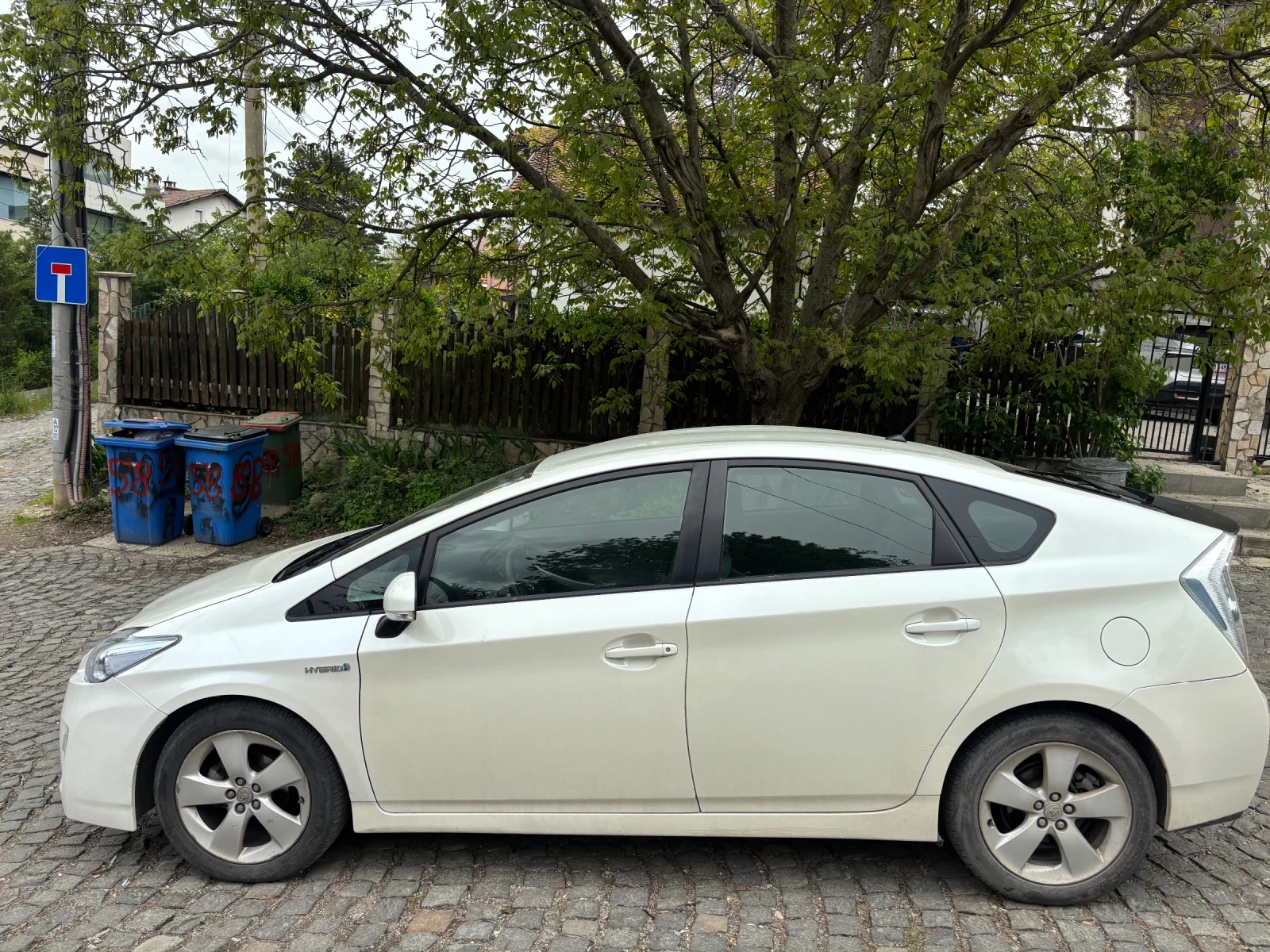 Toyota Prius, снимка 3 - Автомобили и джипове - 54472098
