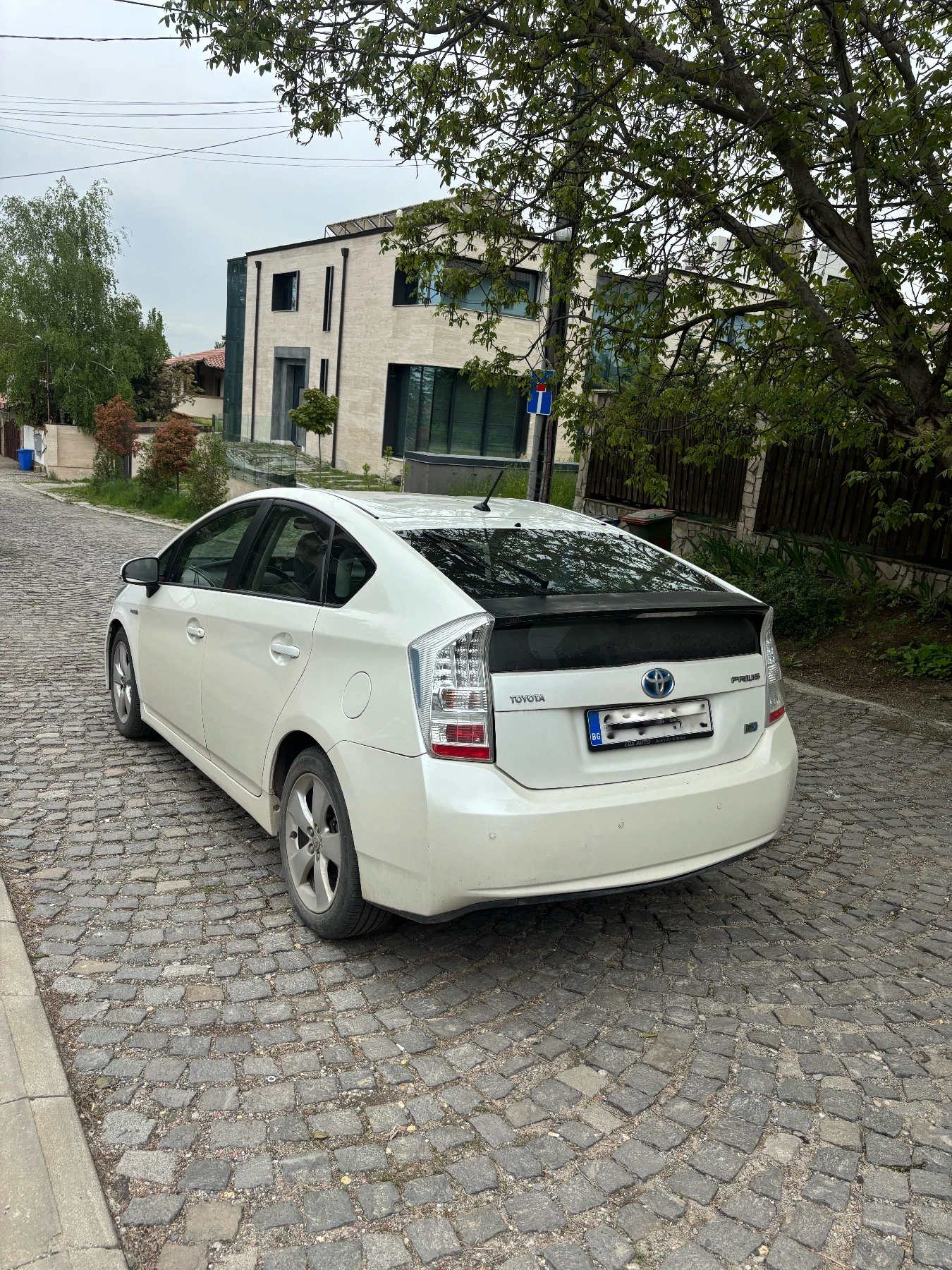 Toyota Prius, снимка 4 - Автомобили и джипове - 54472098